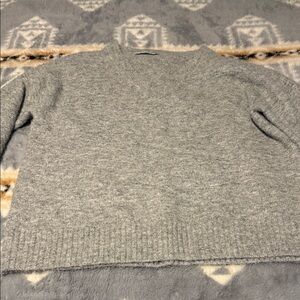 Abercrombie & Fitch Heather Gray Knit Top